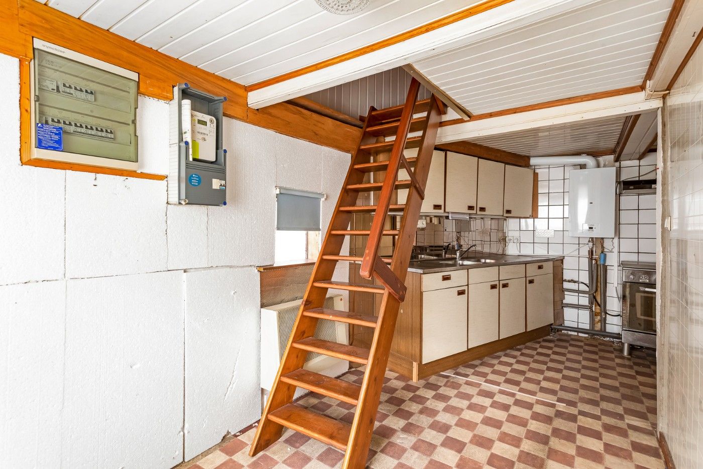 Te renoveren HOB met 2 slpk. en tuin foto 5