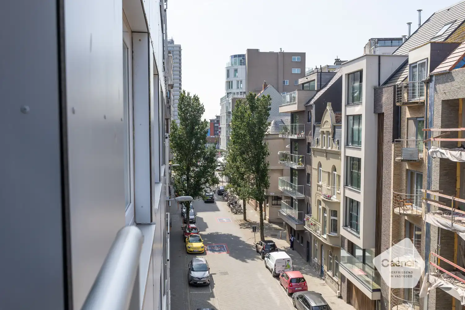 Gerenoveerd drie slaapkamer appartement op centrale ligging foto 11