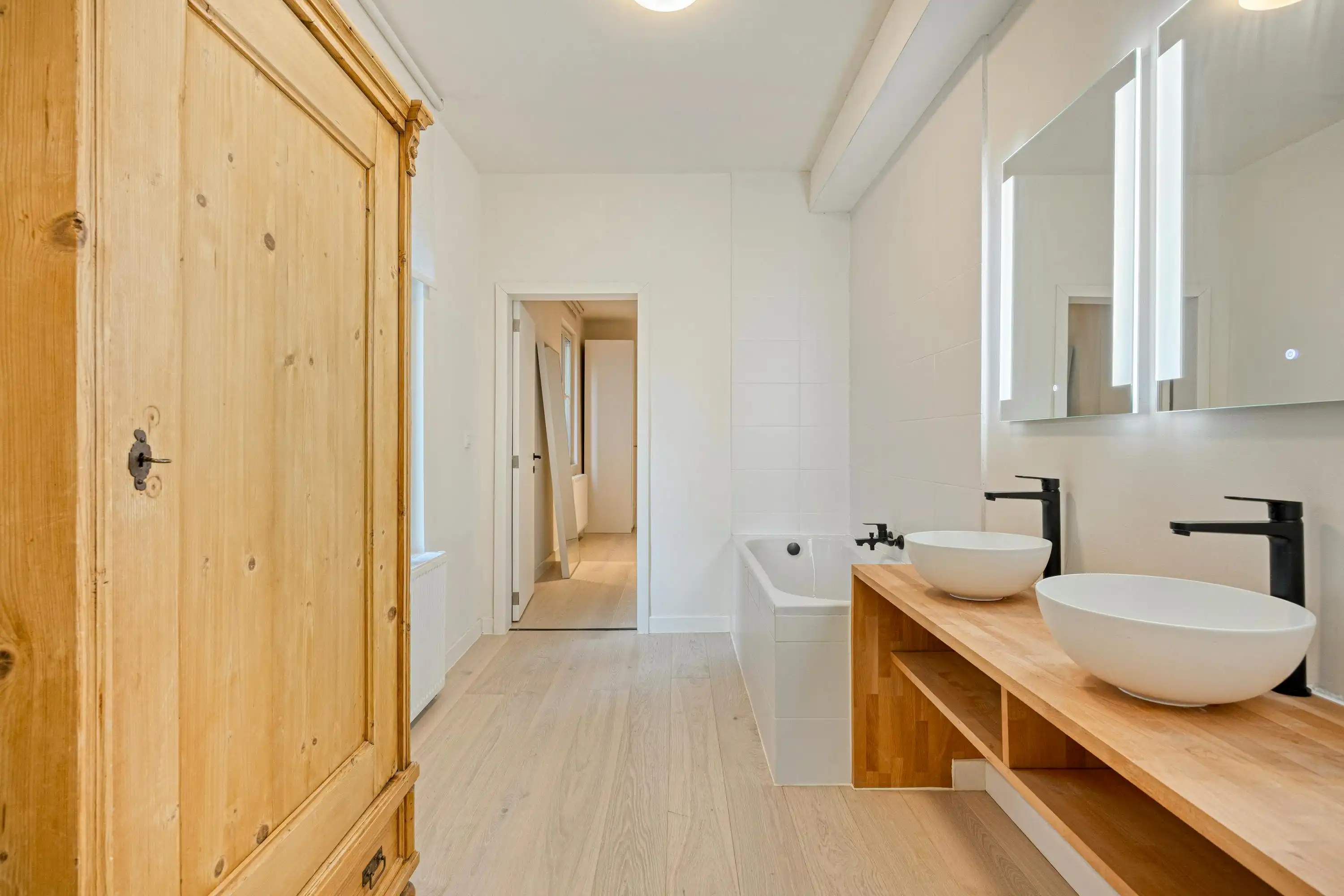 Energiezuinig huis met tuin ca. 132 m² te koop in Antwerpen foto 34
