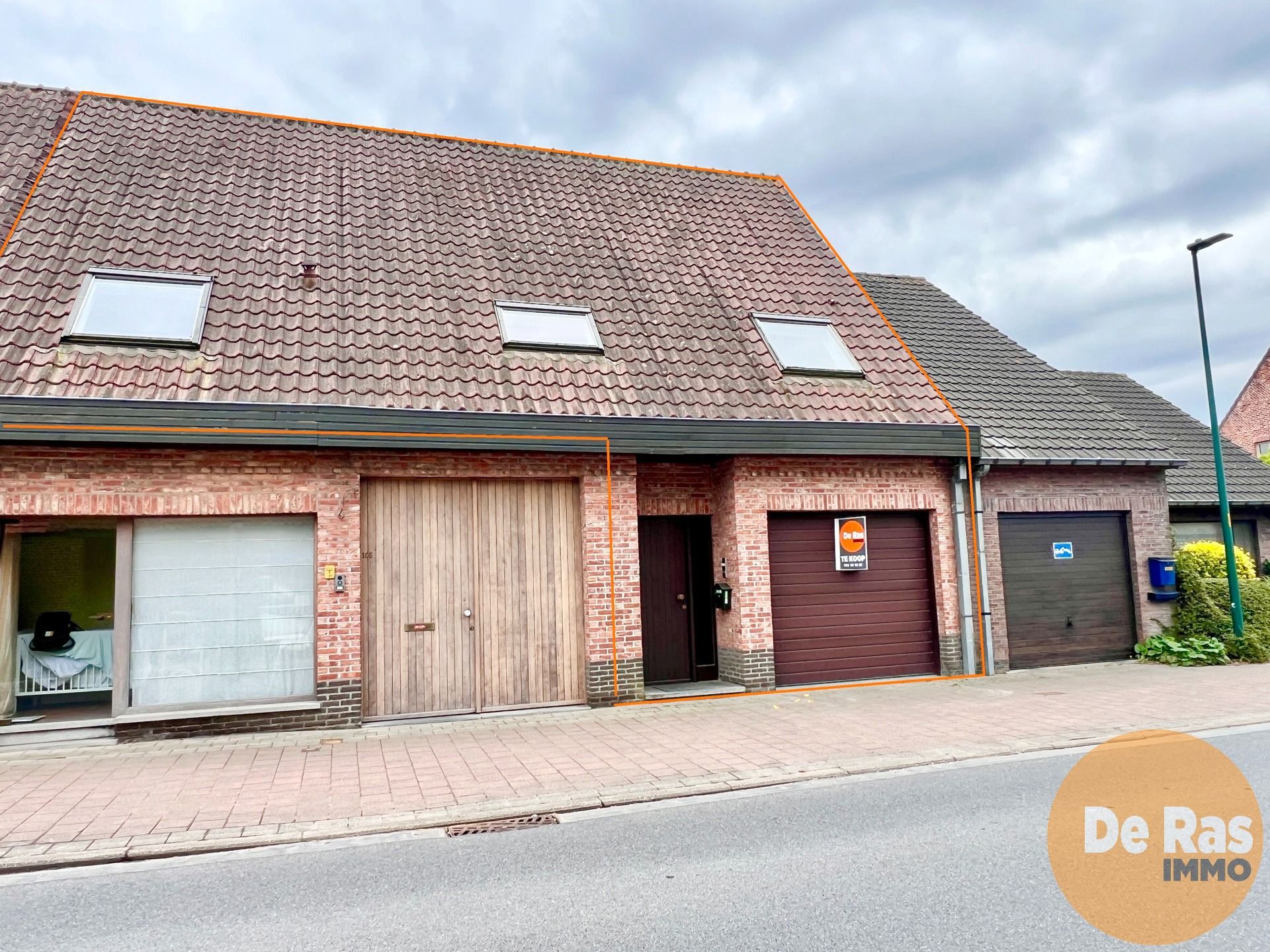 AALST –Uitzonderlijk appartement met 3 slaapkamers en garage foto {{pictureIndex}}