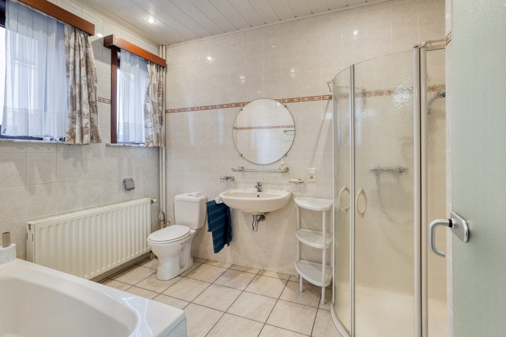Woning met 4 slpks op een perceel van 670 m² te Millegem. foto 12