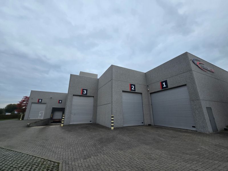 ()=>{if(producerUpdateValueVersion(node),producerAccessed(node),node.value===ERRORED)throw node.error;return node.value} Baarbeek 2 - 2070 Zwijndrecht