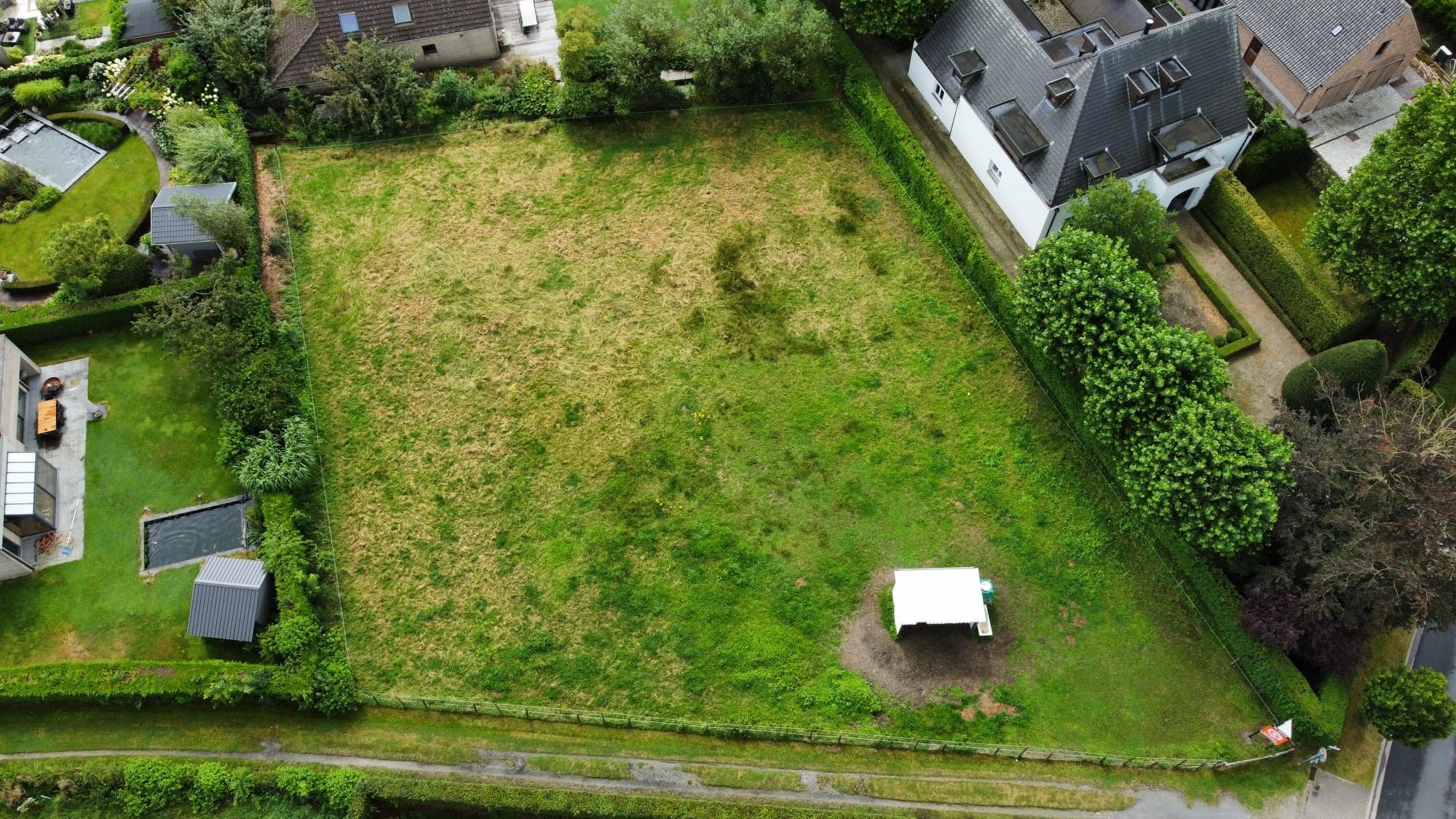 Uniek Stuk Projectgrond van 2300m² in het Hart van Sijsele foto 1