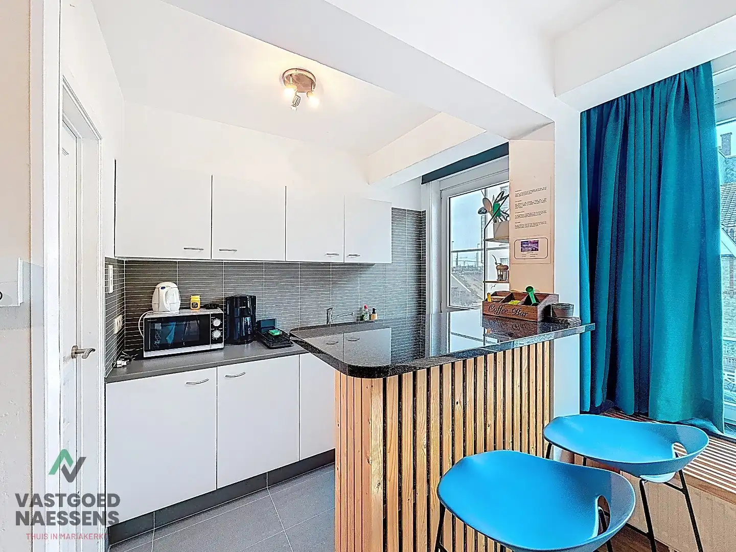 GEMEUBELDE STUDIO VLAKBIJ ZEEDIJK foto 8