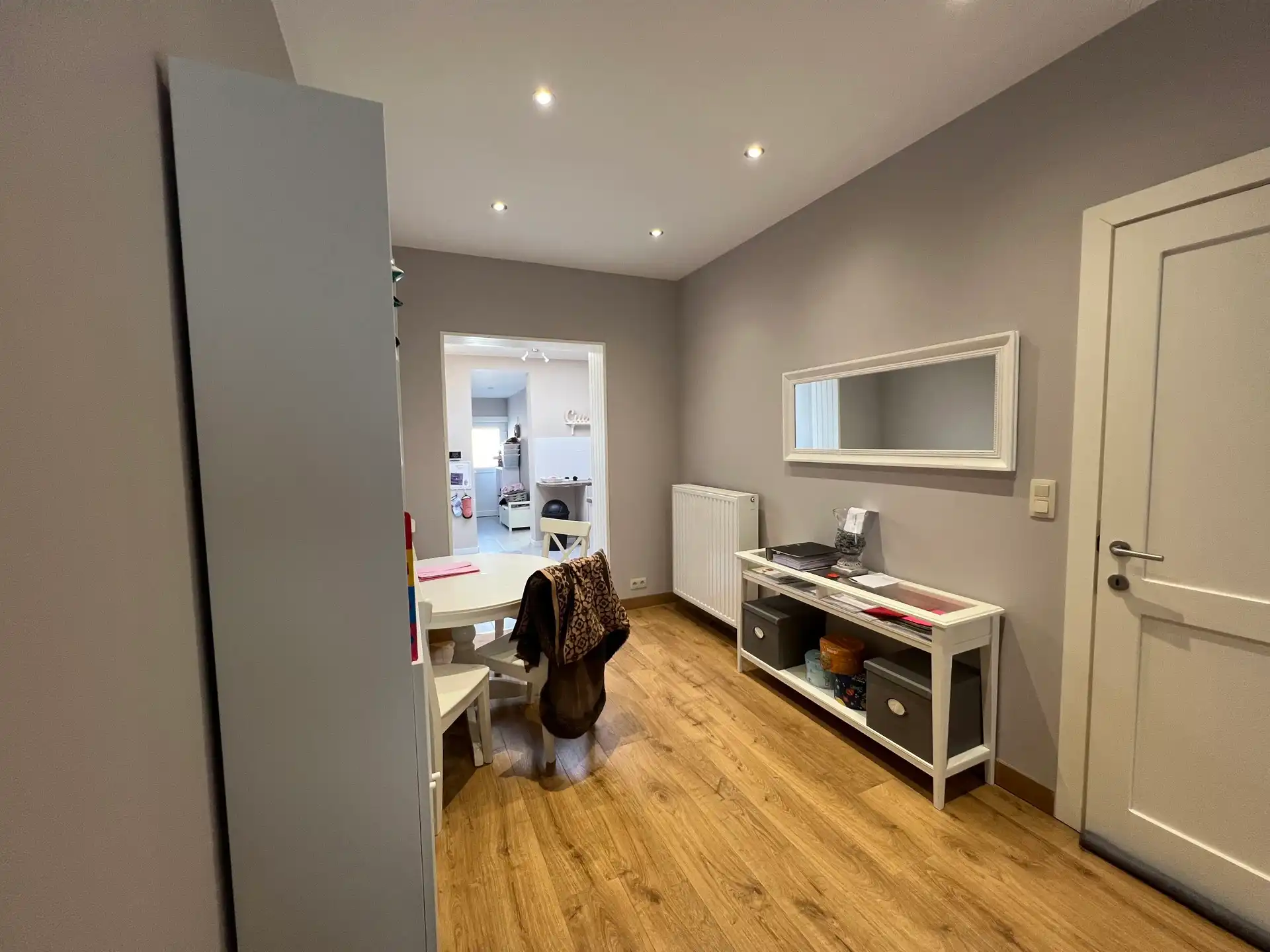 Mooie en gezellige woning in het levendige centrum !  foto 3