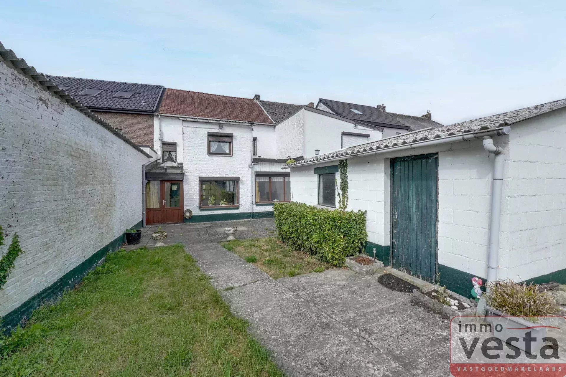 Landelijk gelegen, te renoveren woning foto 24