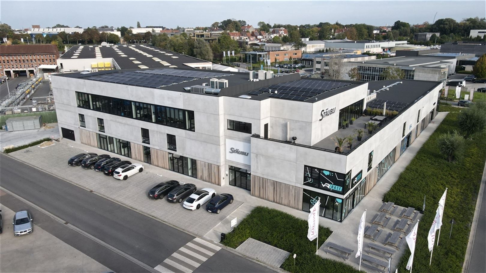 Moderne kantoren op strategische locatie in Kortrijk foto 2