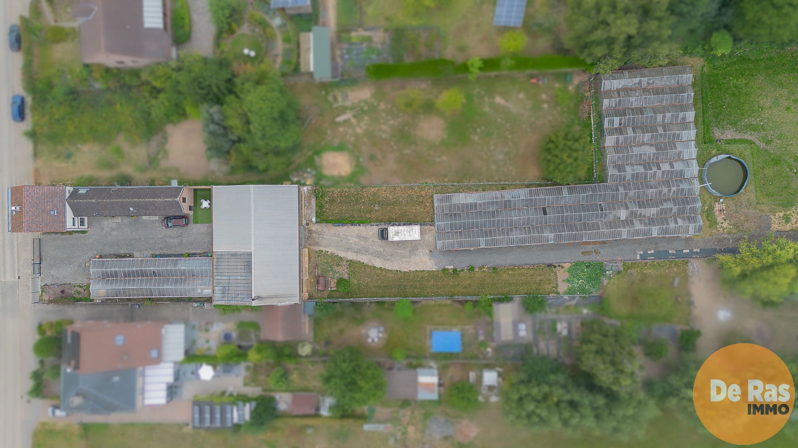 ERPE-MERE - Goed onderhouden woning met magazijn en serres foto 29