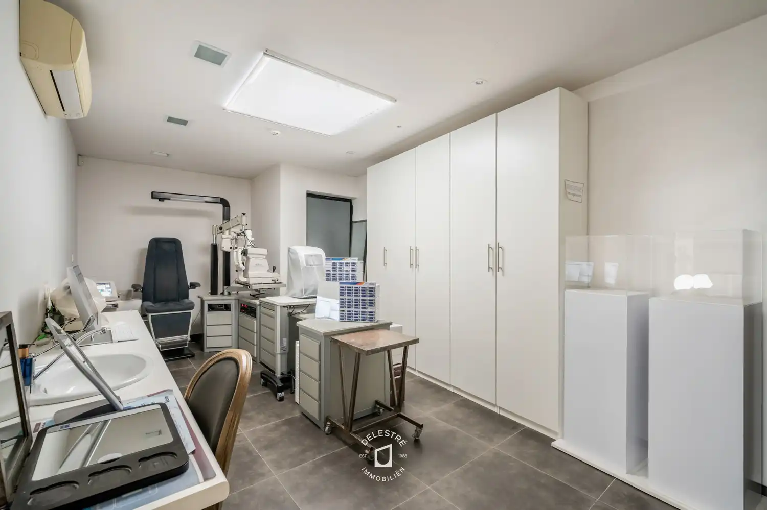 Instapklaar handelspand met woongelegenheid op absolute toplocatie in Diest foto 15