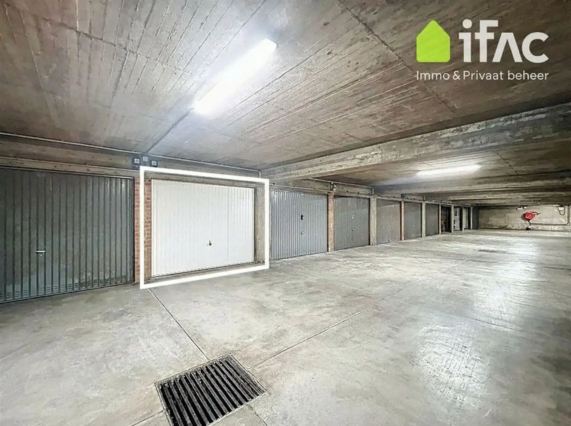 Ruim appartement met 3 slaap-, 2 badkamers en garagebox  foto 23