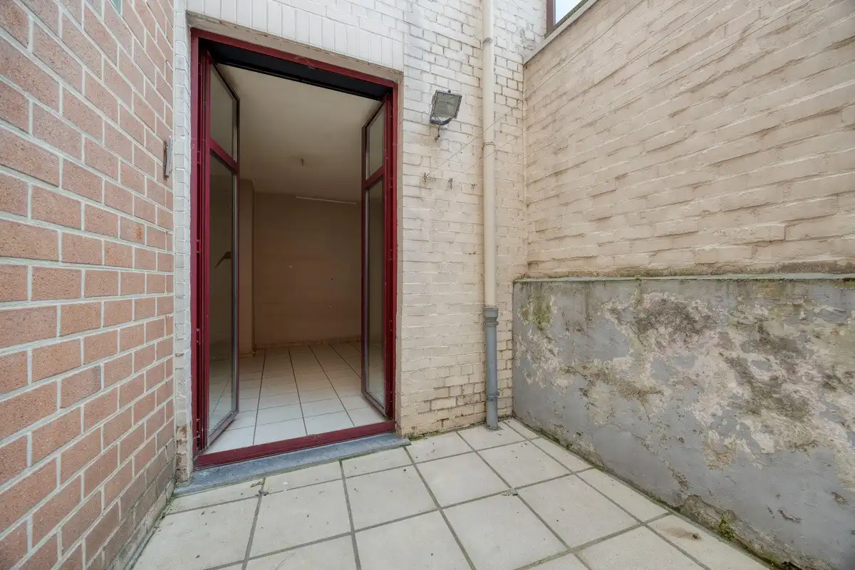 Ruim appartement in kleine residentie foto 7