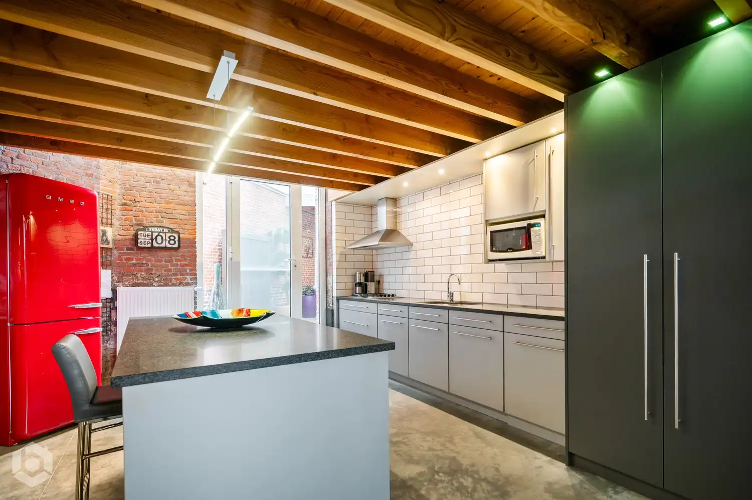 Hedendaagse loft met klein stadstuintje in residentiële omgeving nabij centrum van Mechelen foto 12