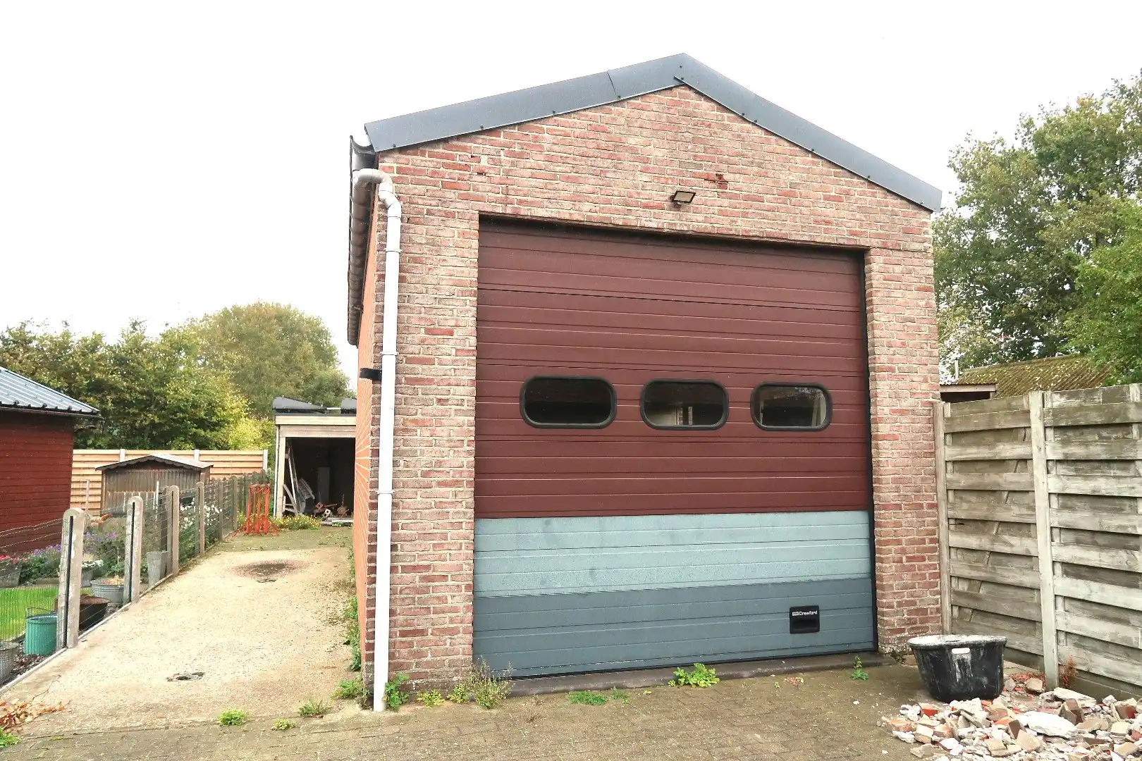 Charmante gerenoveerde woning te huur in Snellegem – 3 slaapkamers, grote tuin & veel extra’s foto 3