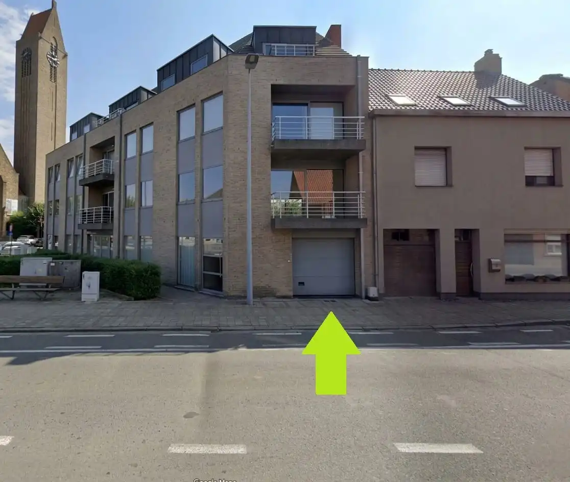 ONDERGRONDSE STAANPLAATS (14 m²) IN HARTJE TIELT  foto {{pictureIndex}}