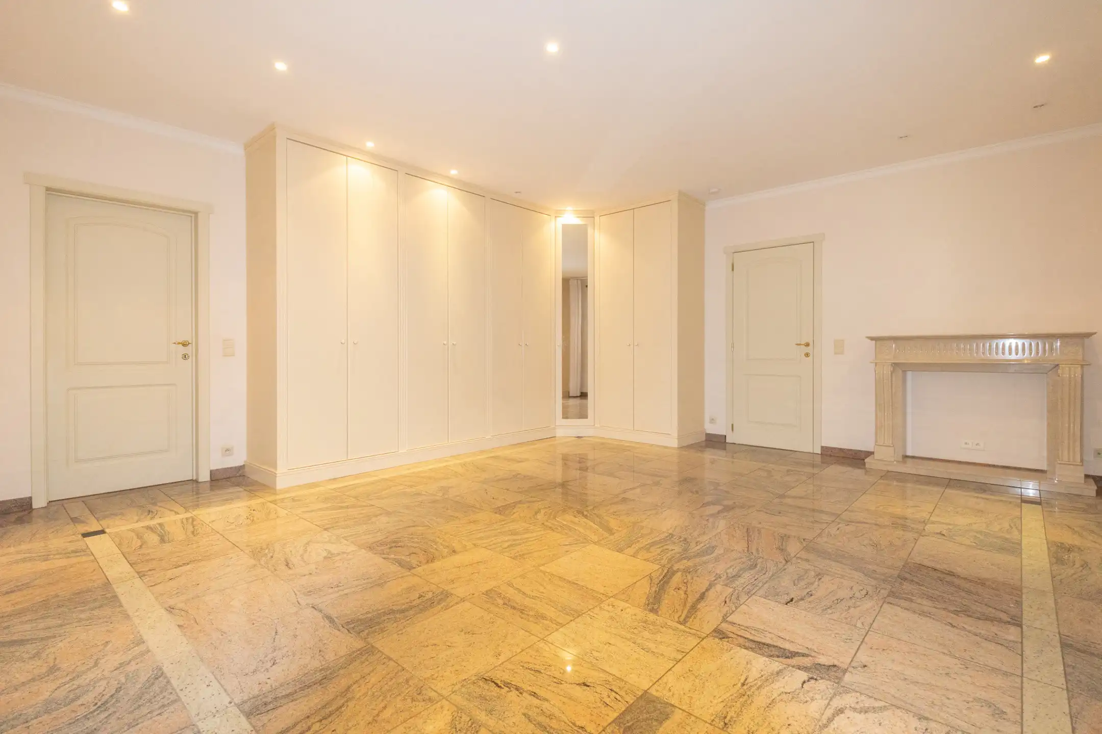 Appartement te huur foto 12