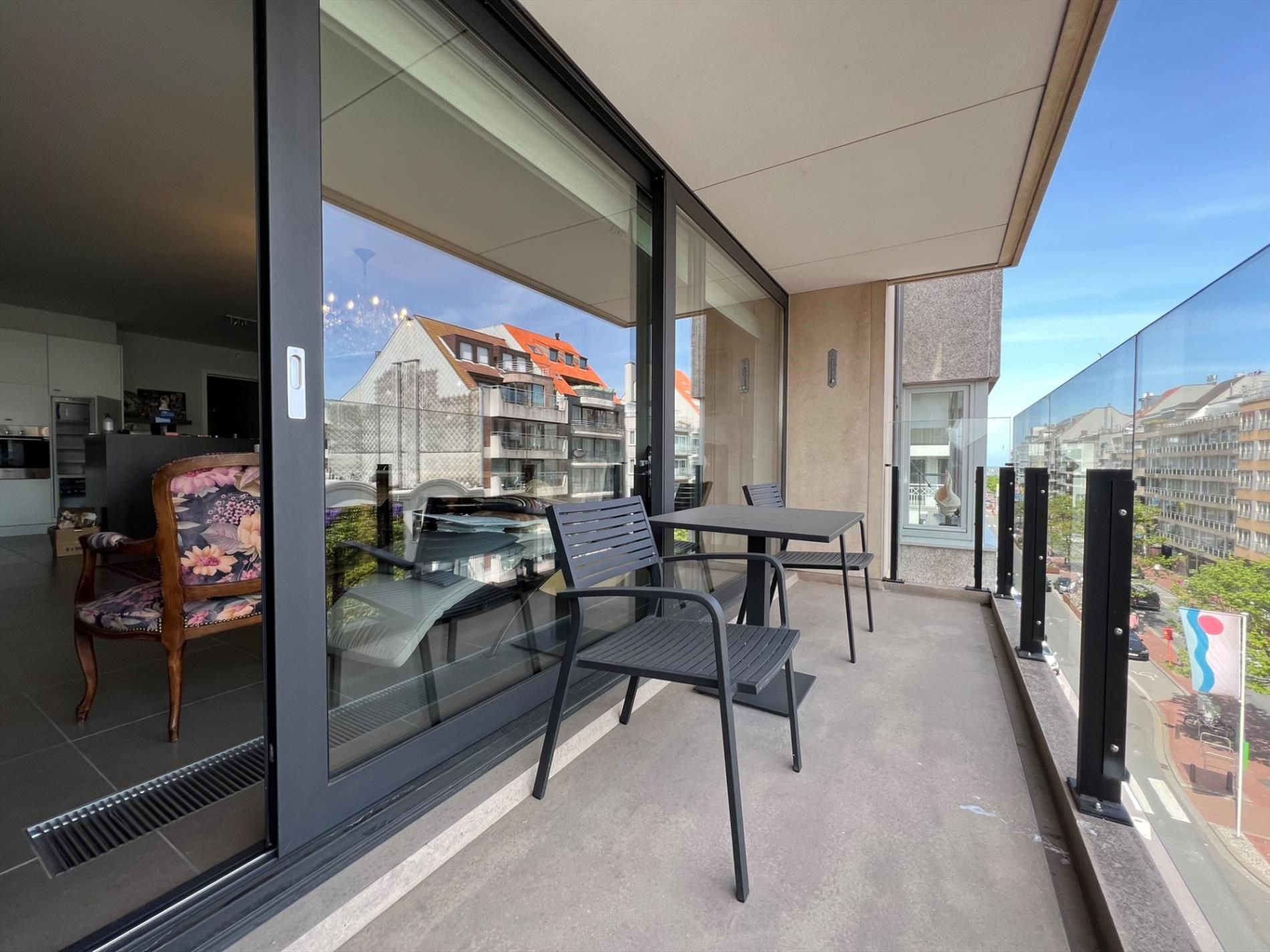 ()=>{if(producerUpdateValueVersion(node),producerAccessed(node),node.value===ERRORED)throw node.error;return node.value} 8300 Knokke