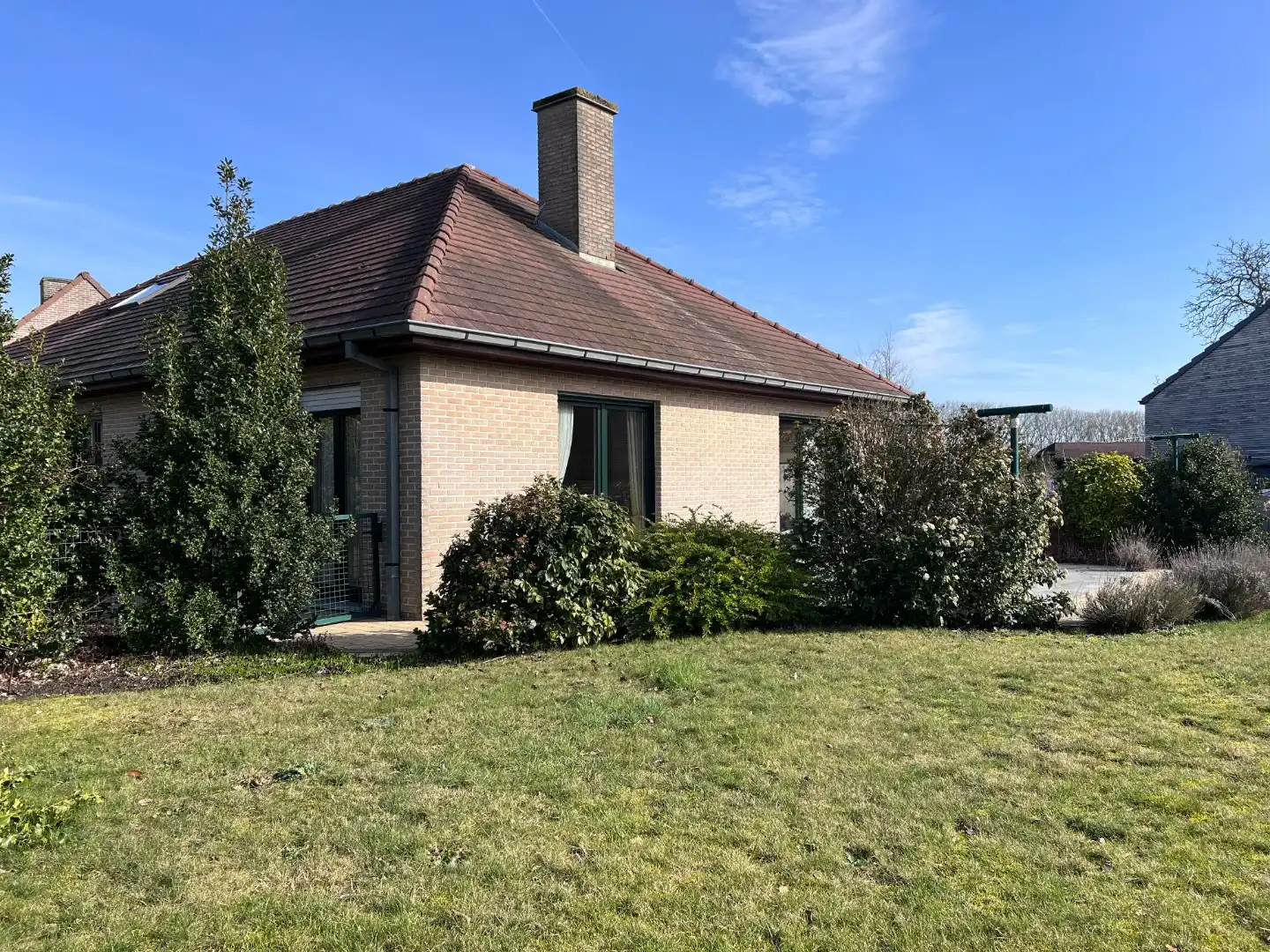 Ruime open bebouwing te koop in Zomergem foto 20