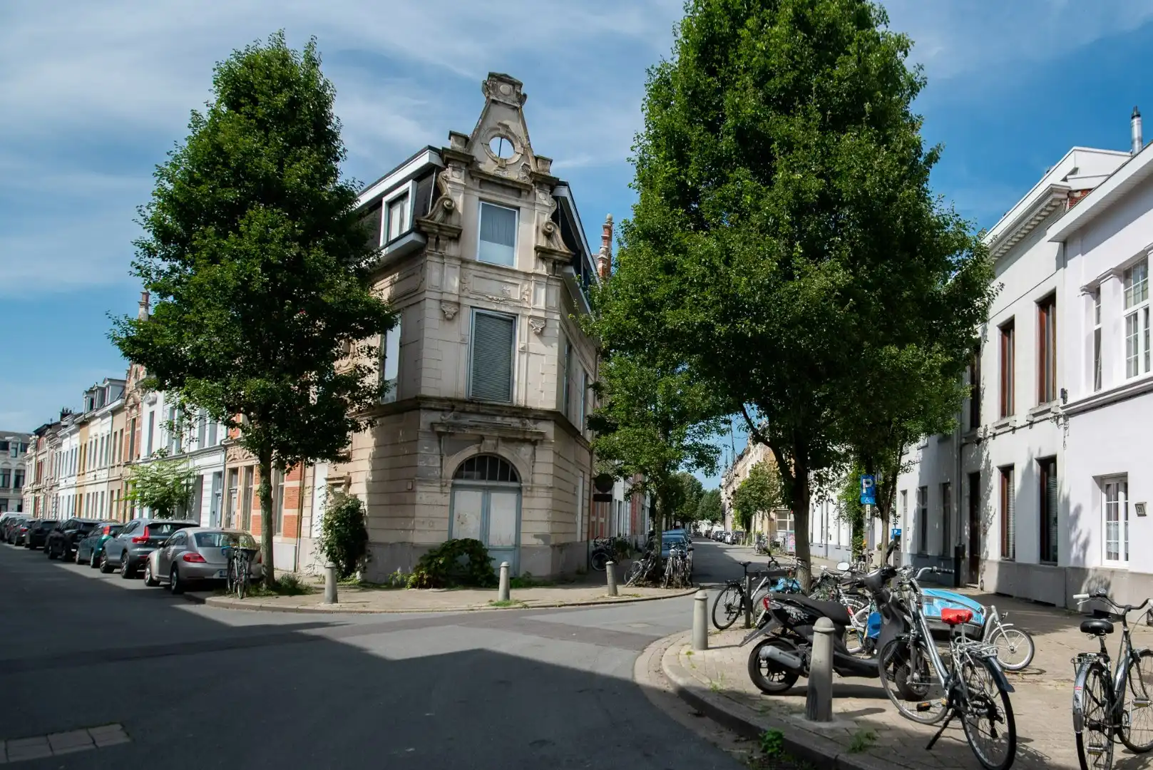 Charmant herenhuis te Zurenborg foto 25