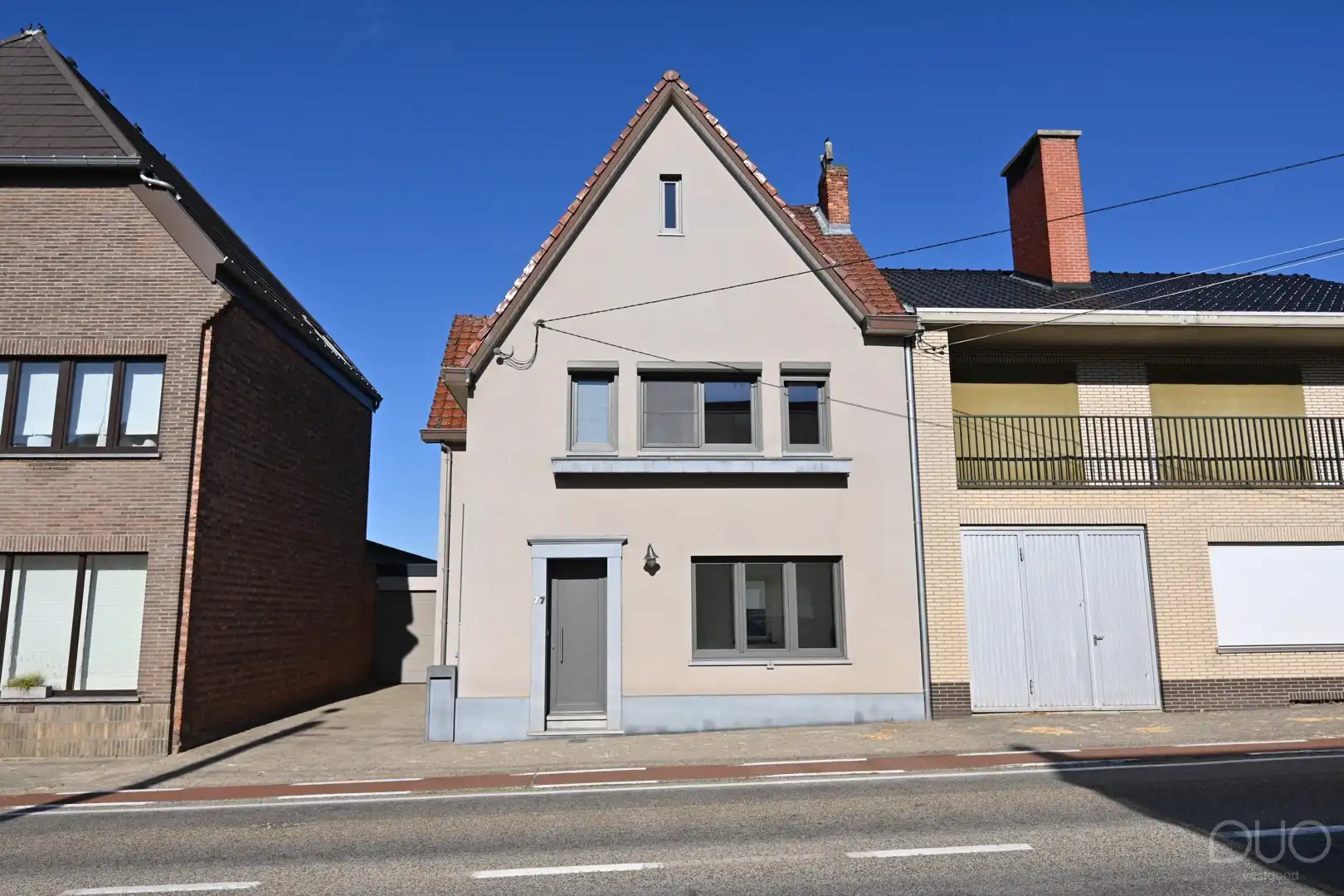 Kwalitatief gerenoveerde gezinswoning met 4 slaapkamers in centrum Nieuwerkerken foto 26