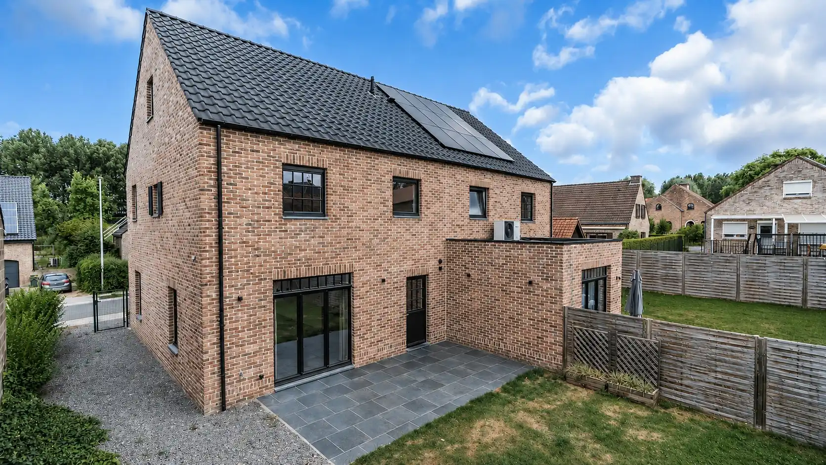Karaktervolle nieuwbouwwoning op een rustige toplocatie in het hart van Haspengouw foto 19