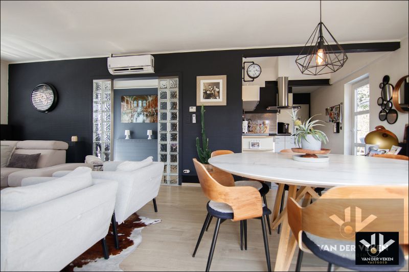 INSTAPKLARE WONING MET ONDERHOUDSVRIENDELIJKE TUIN IN DIEPENBEEK foto 9