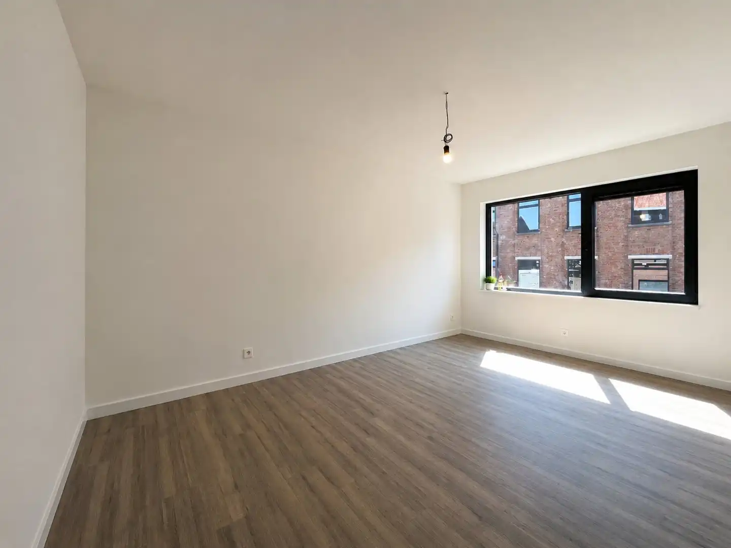 Moorslede – Volledig gerenoveerde gezinswoning met 4 slaapkamers foto 11