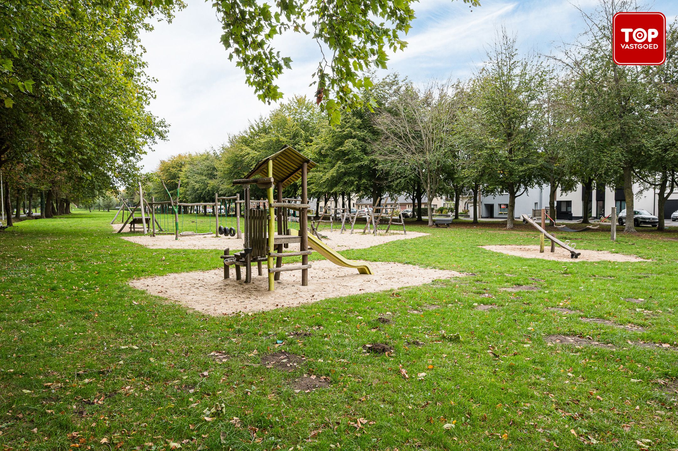 Prachtige energie neutrale half open woning in rustige wijk foto 25