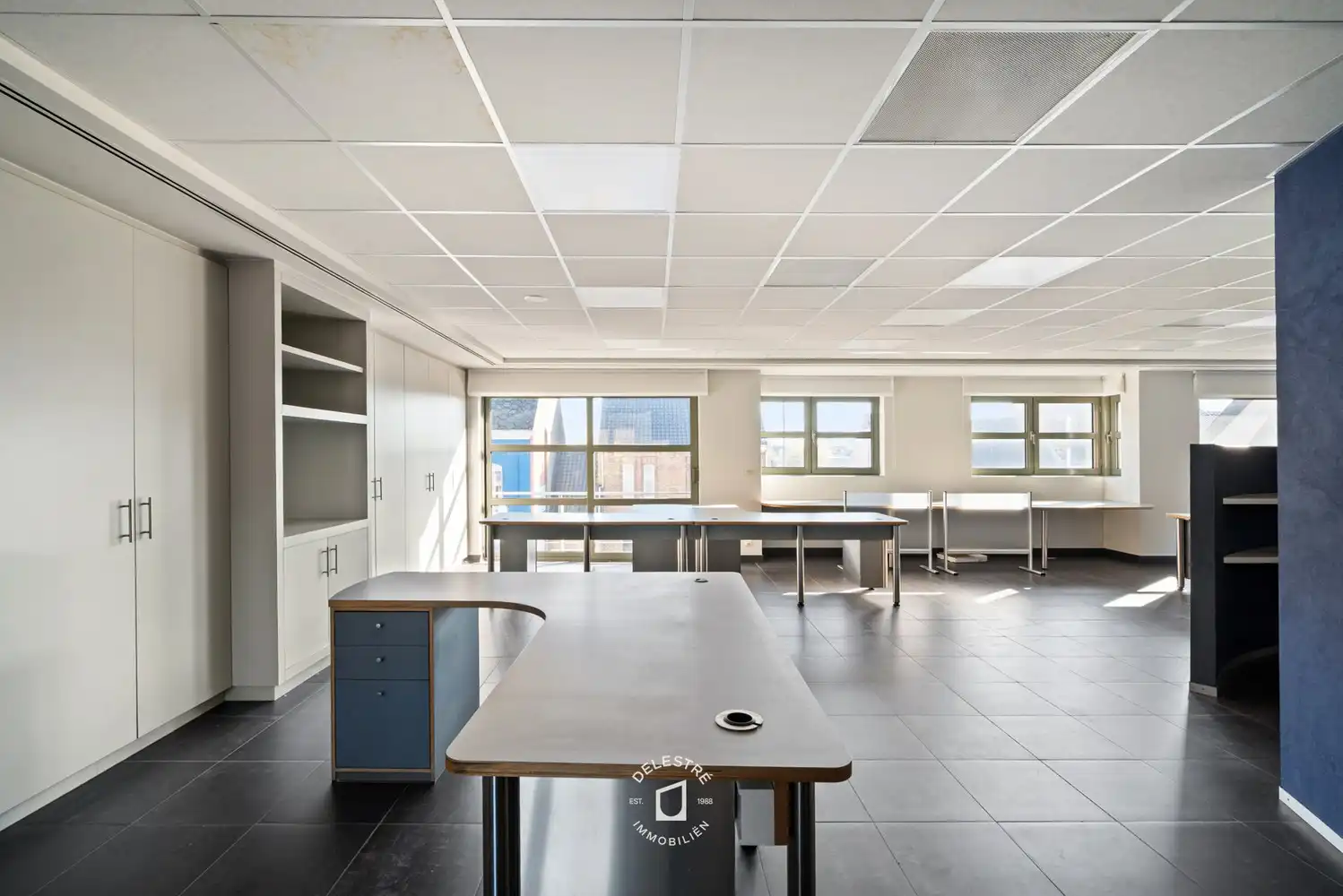 Veelzijdig investeringspand met 3 APP., MAGAZIJN, STAANPLAATSEN EN HANDELSPAND foto 23