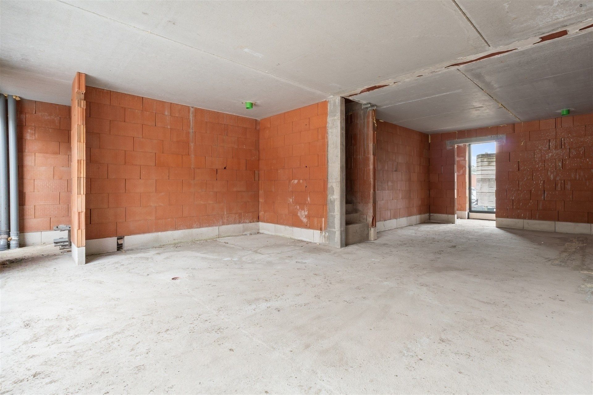 Ruime woning met 3 a 5 slaapkamers foto 15