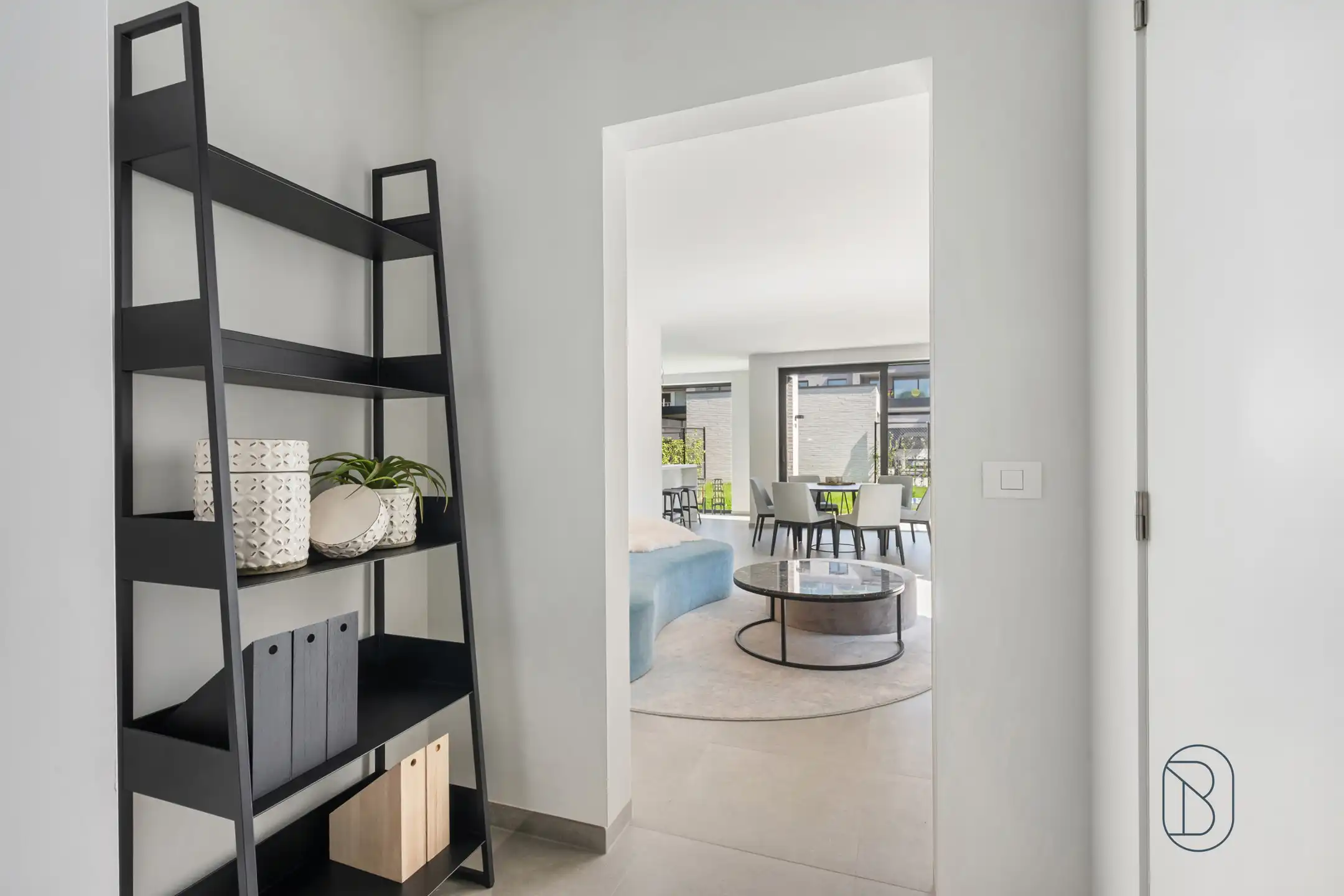 Kwalitatief afgewerkte nieuwbouw  (HOB) met 3 slk, E-peil 0 foto 3