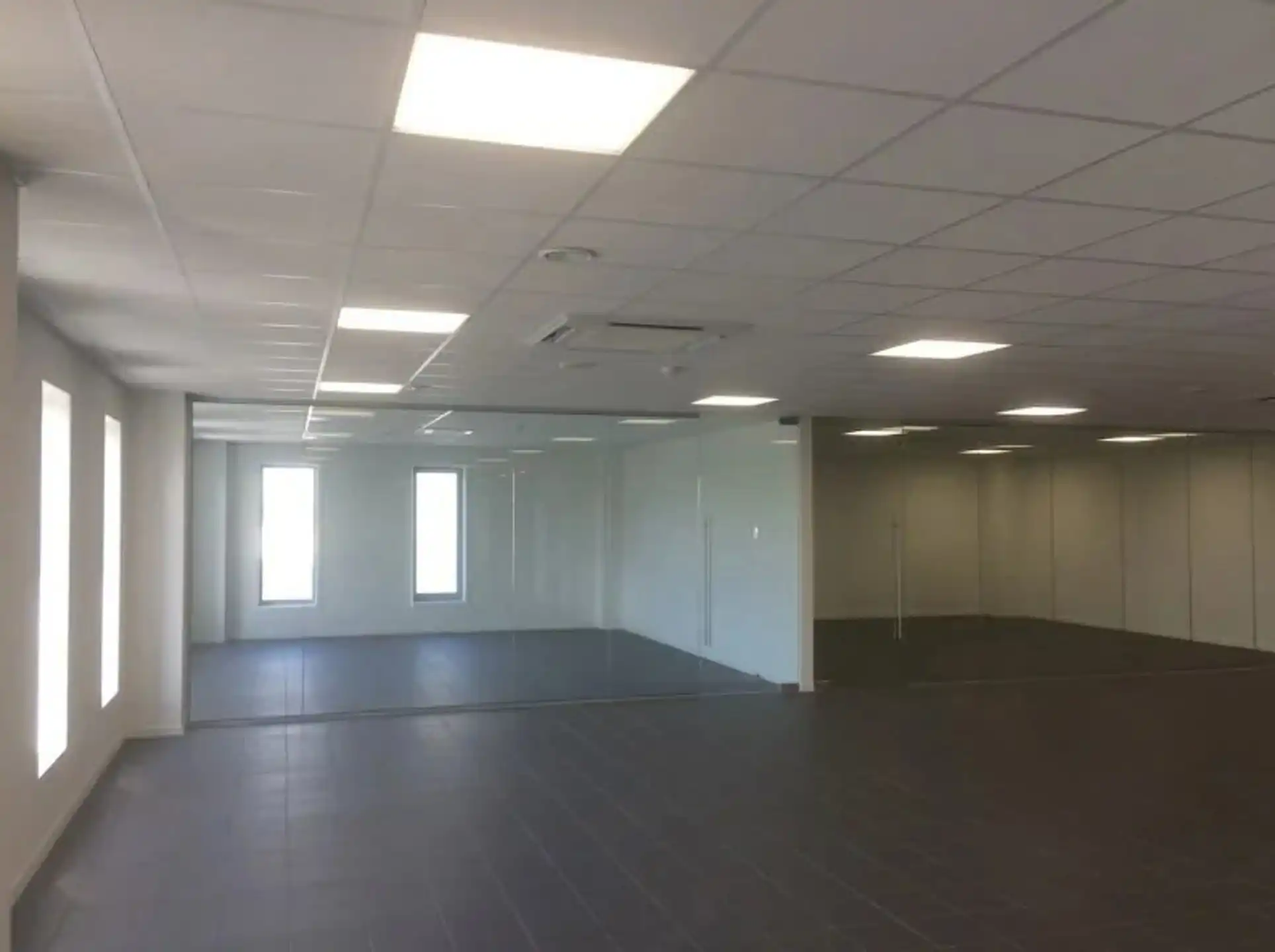 Kantoor en optie tot magazijn in de Haven  foto 8