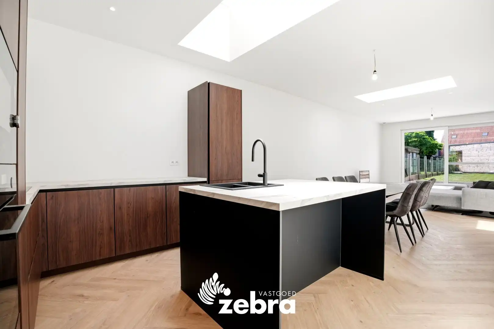 Volledig gerenoveerde woning met 3 slaapkamers, warmtepomp en zonnepanelen! foto 10