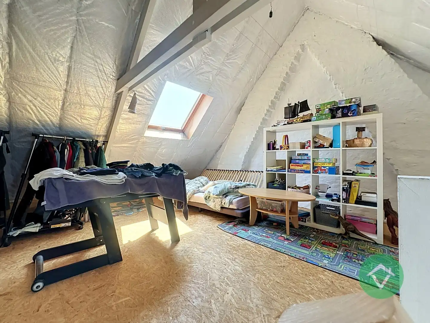 Wonen op toplocatie: instapklare woning met drie slaapkamers te Torhout foto 24