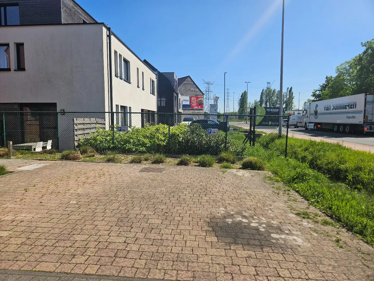 Duplexappartement met 2 slaapkamers en ruim terras in Geel-Punt! foto 21