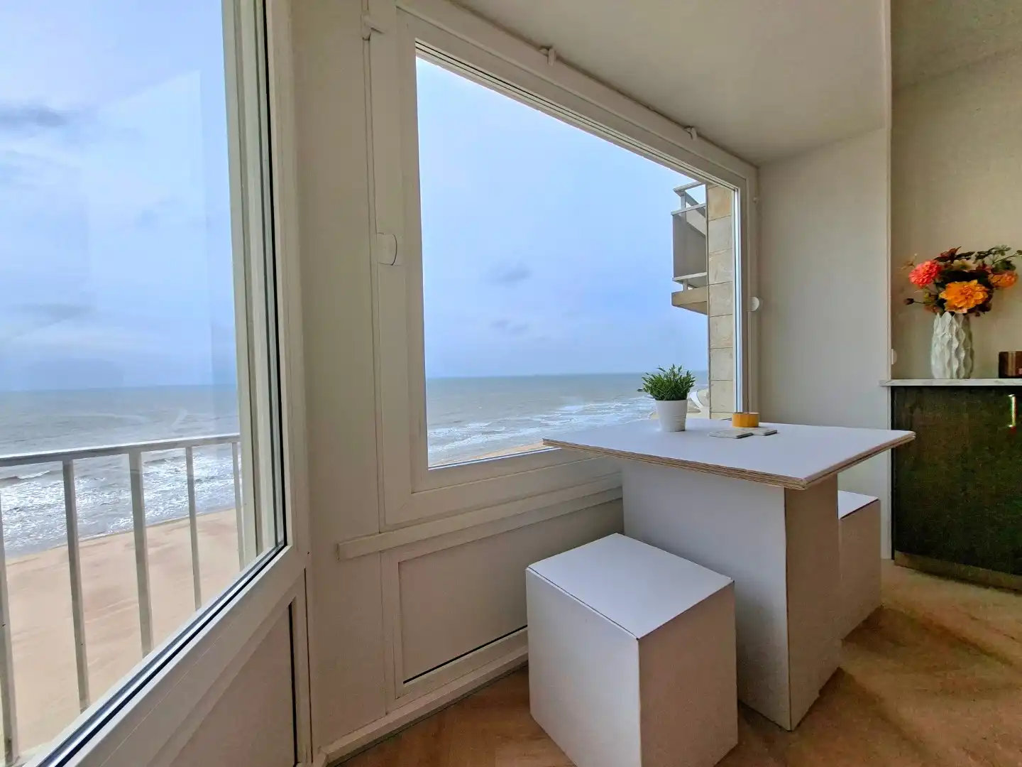 Prachtig gerenoveerd appartement op de zeedijk foto 22