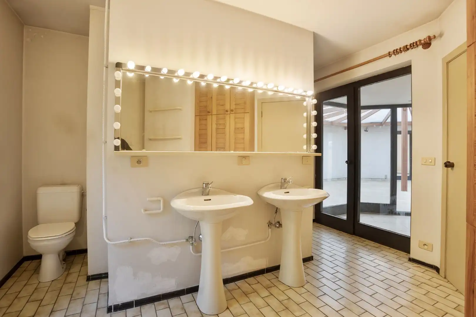 Ruime woning in een doodlopende straat met 4 slaapkamers, 2 badkamers op een prachtig perceel vlak bij het Meerdaalwoud  foto 21