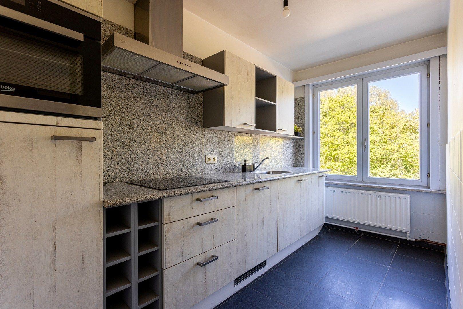 Appartement met 2 slaapkamers recht tegenover Bremweide! foto 6