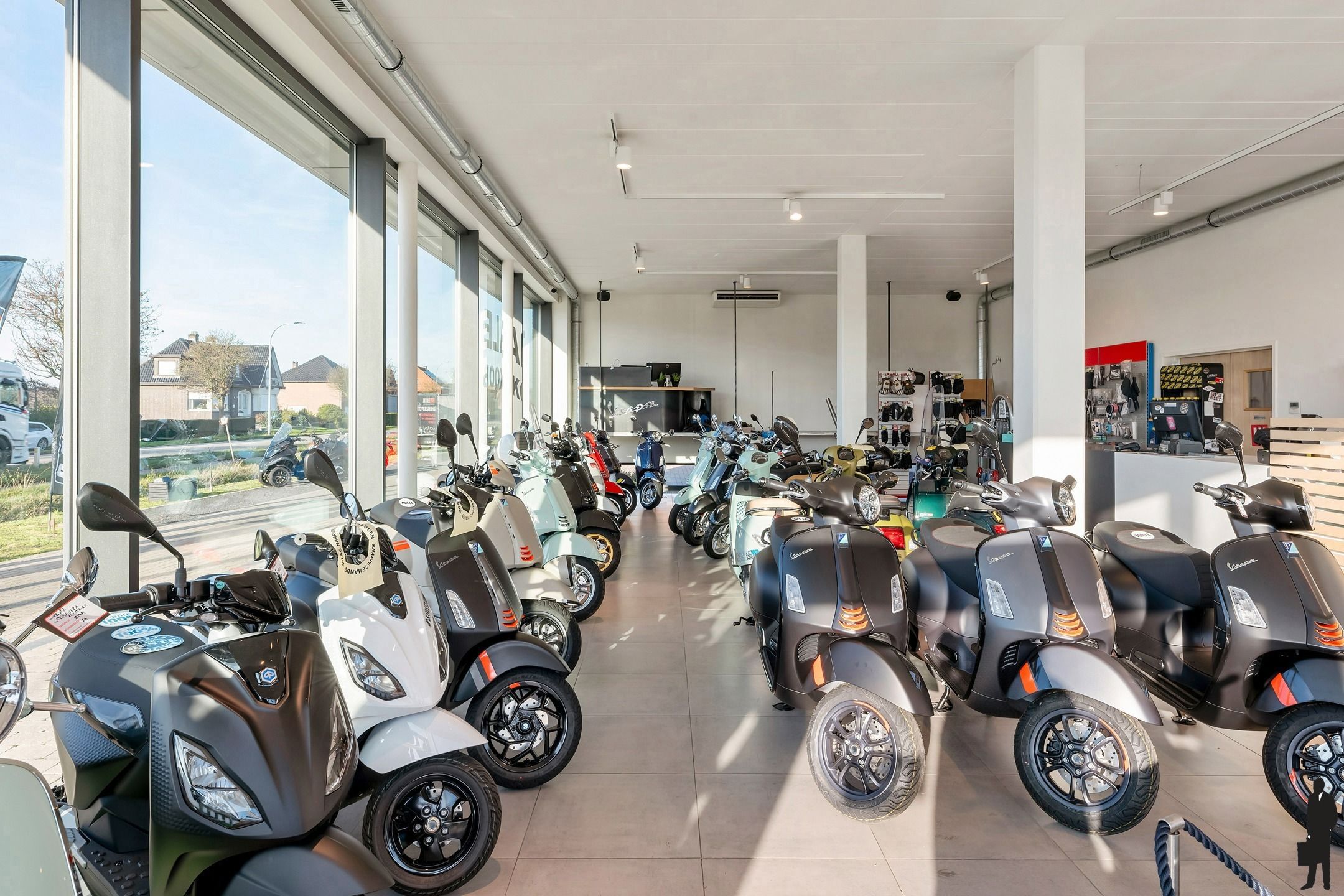 Uniek commercieel eigendom op TOP locatie in Geel foto 3