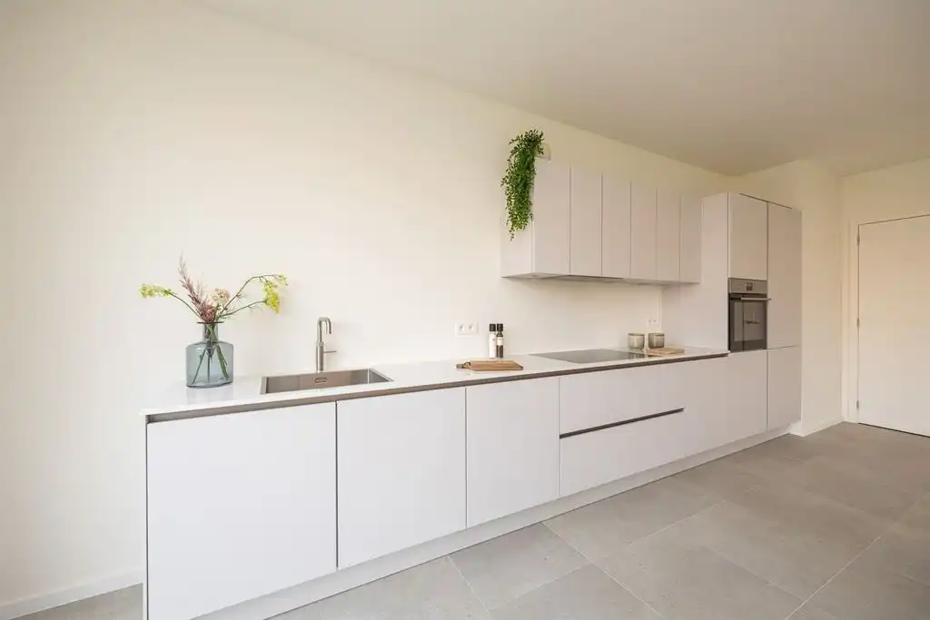 Nieuwbouwwoning onder registratie op toplocatie foto 7