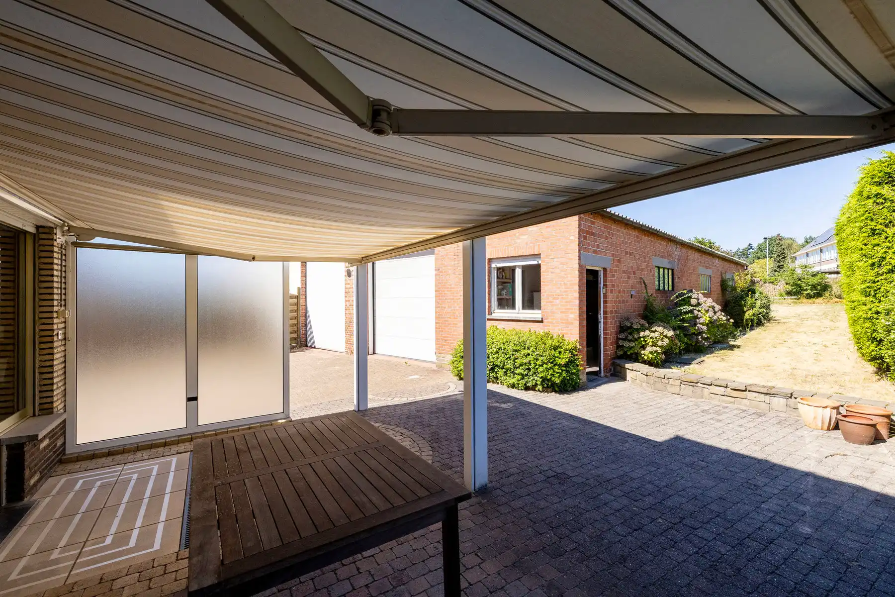 OB met 3 slpk + bureau en magazijn van 177m² op 965m² foto 13
