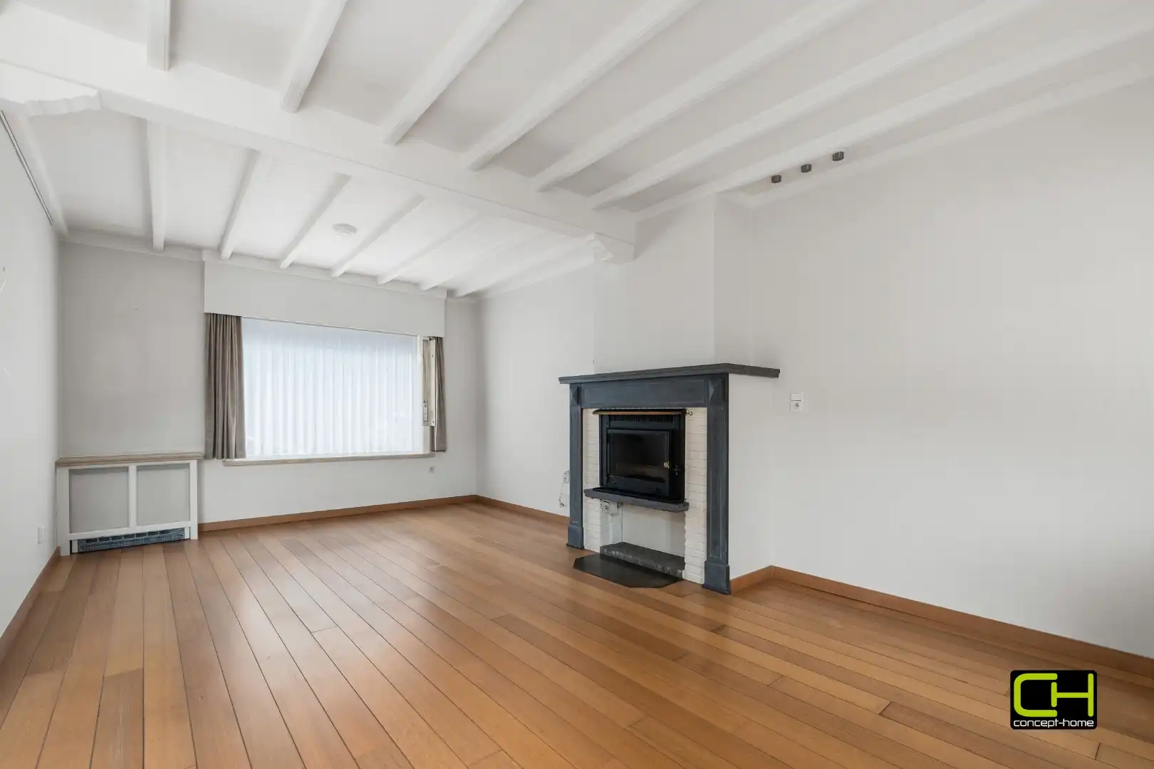 Ruime gezinswoning met atelier te koop in Drongen foto 3
