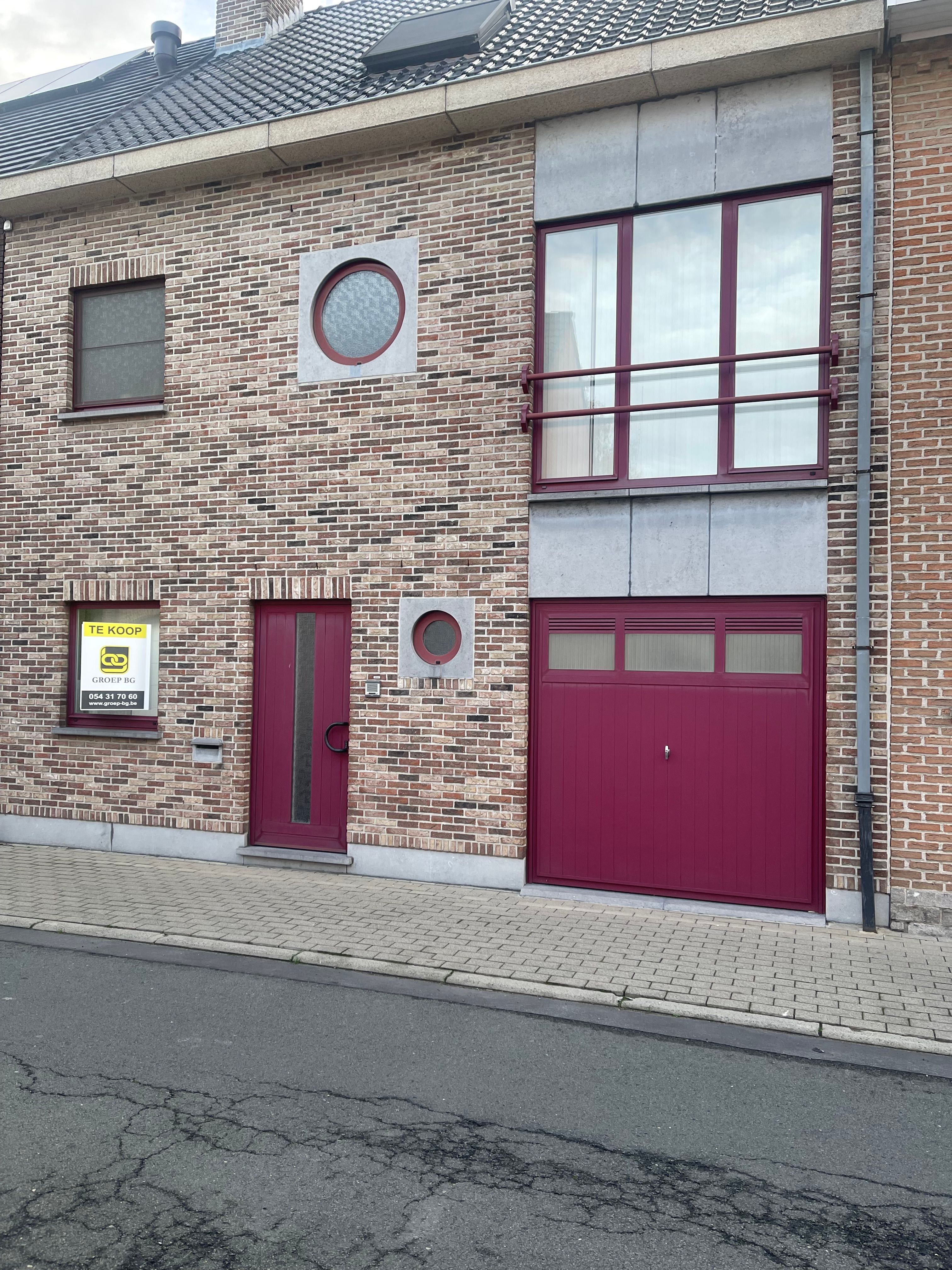 Gunstig gelegen woning met groot terras/tuin en aparte garage foto 31