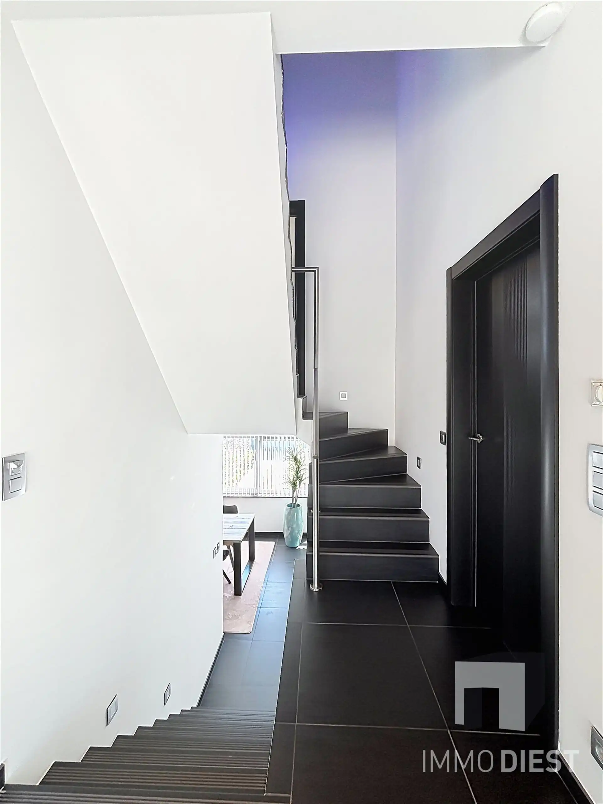 Hip wonen in alle rust: energiezuinige split-levelwoning in Zoerle-Parwijs. foto 19