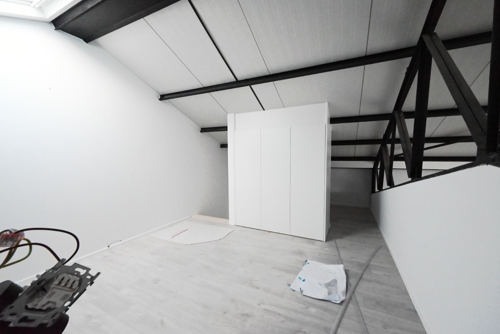 Stijlvolle loft te koop in het hart van Ardooie! foto 13