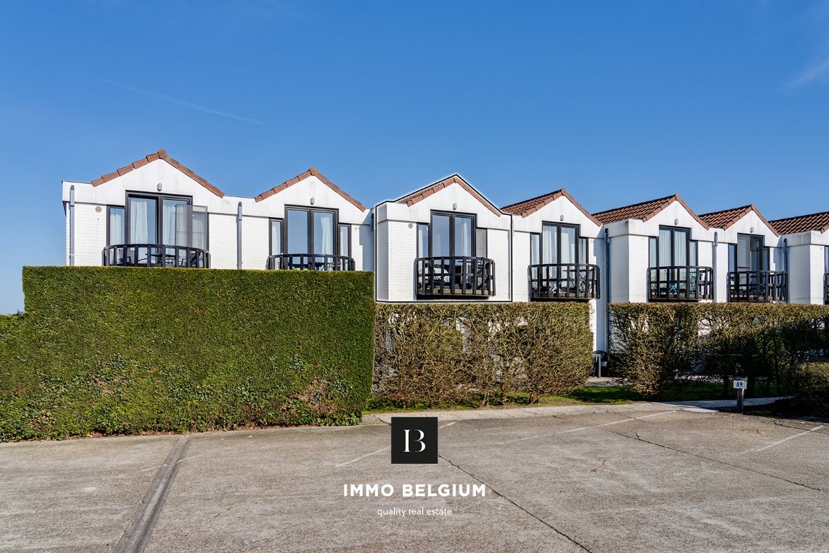Gemeubeld vakantie appartement met zicht over de polders foto 3