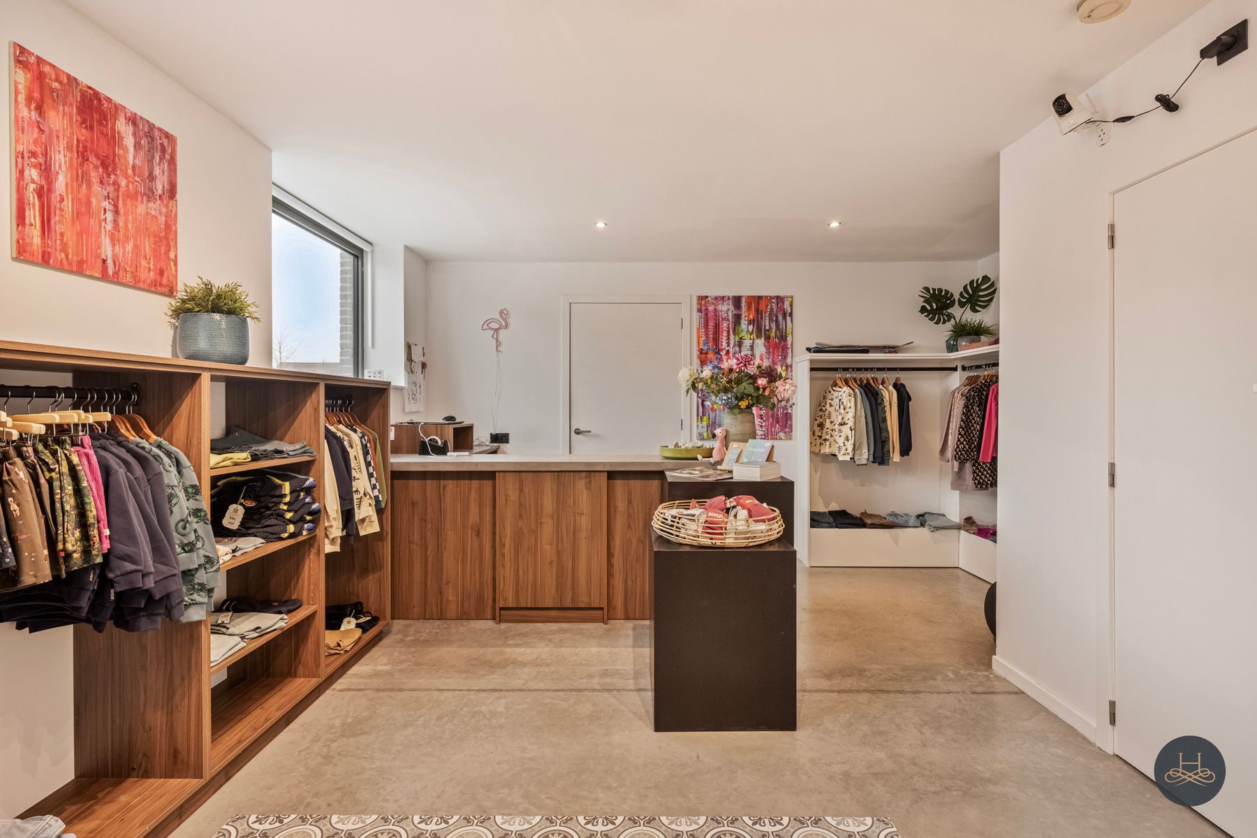 Luxueuze ruime BEN-woning met handelspand en appartement foto 7
