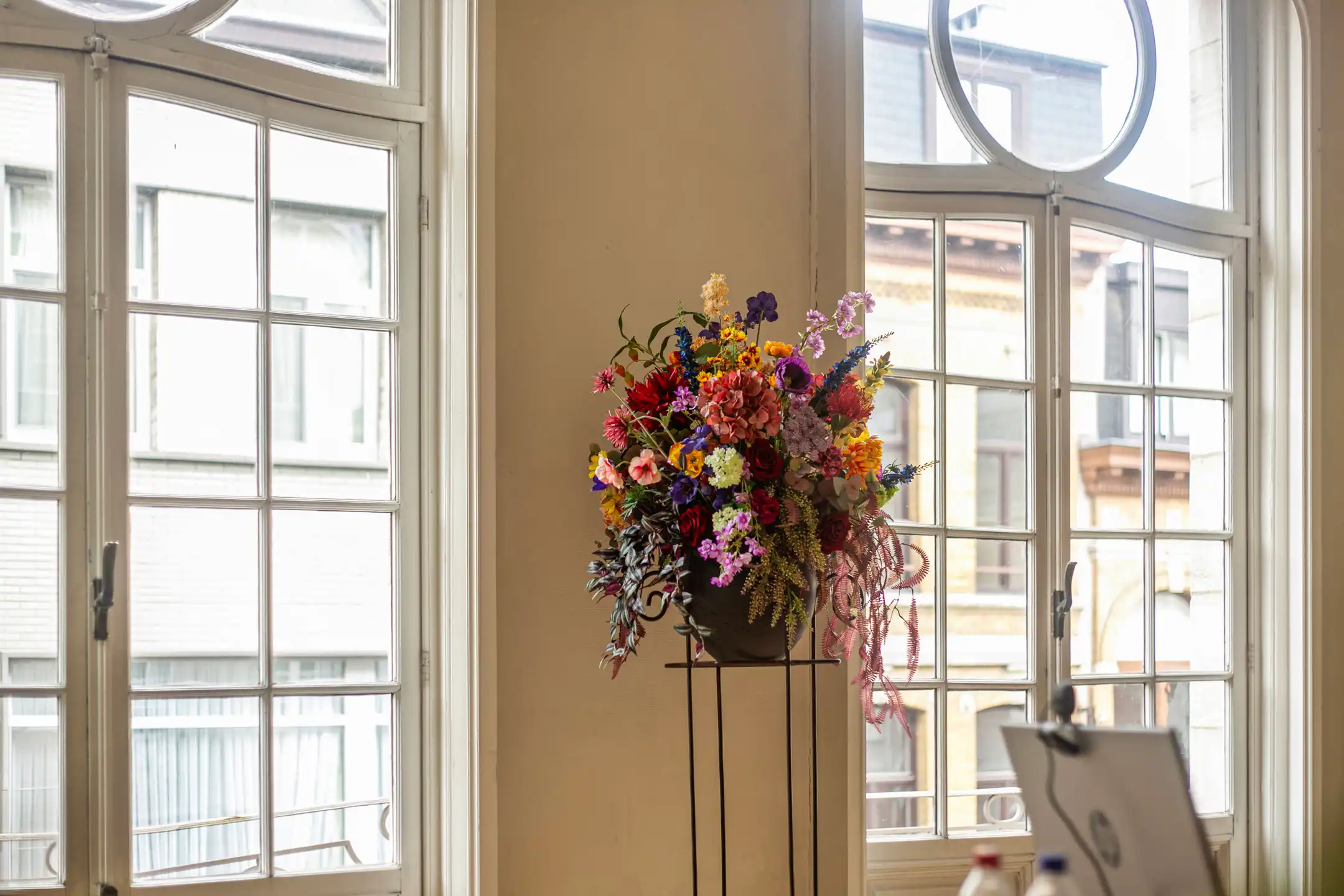 ANTWERPEN - Majestueus gebouw met parking foto 12