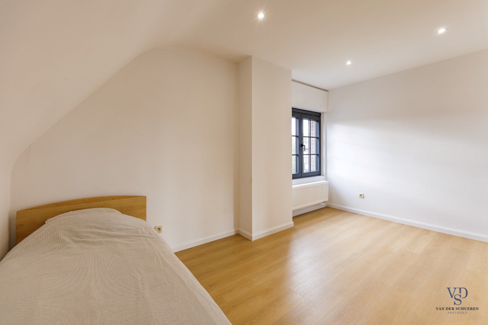 Charmant gerenoveerde villa met karakter en hedendaags comfort foto 30