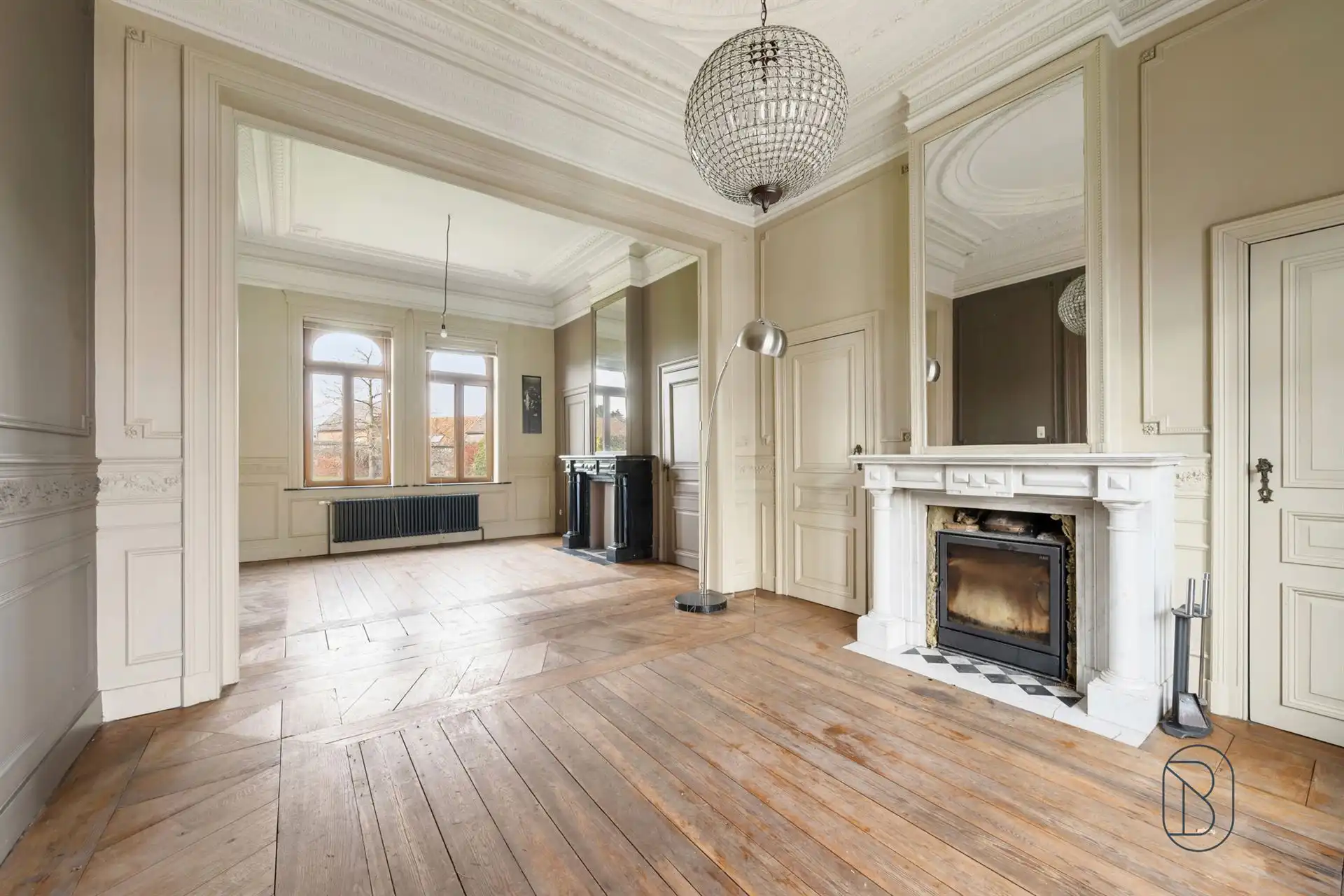 Imposante notariswoning met prachtige tuin! foto 16