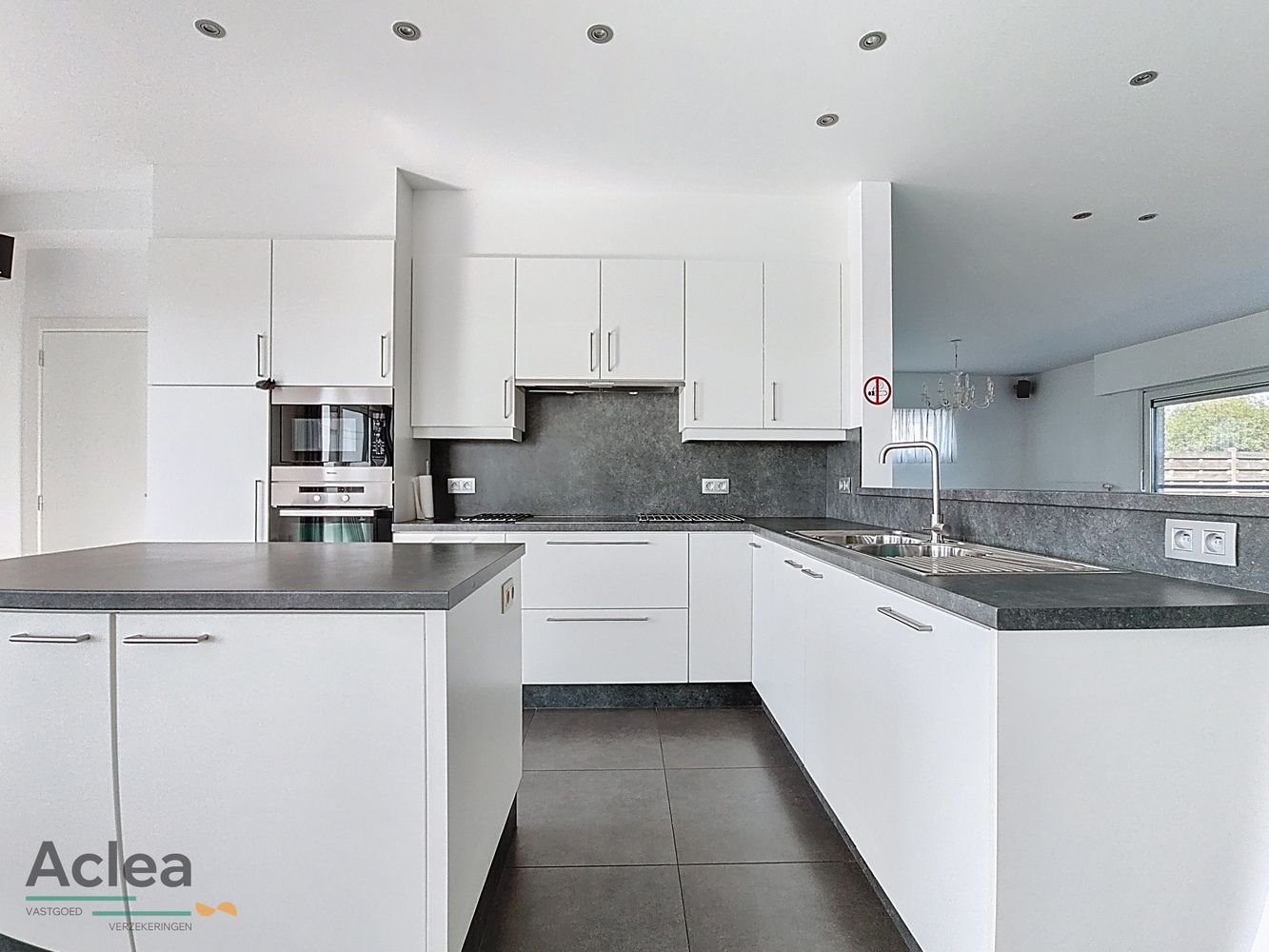 uitzonderlijk ruime landelijk gelegen woning foto 9
